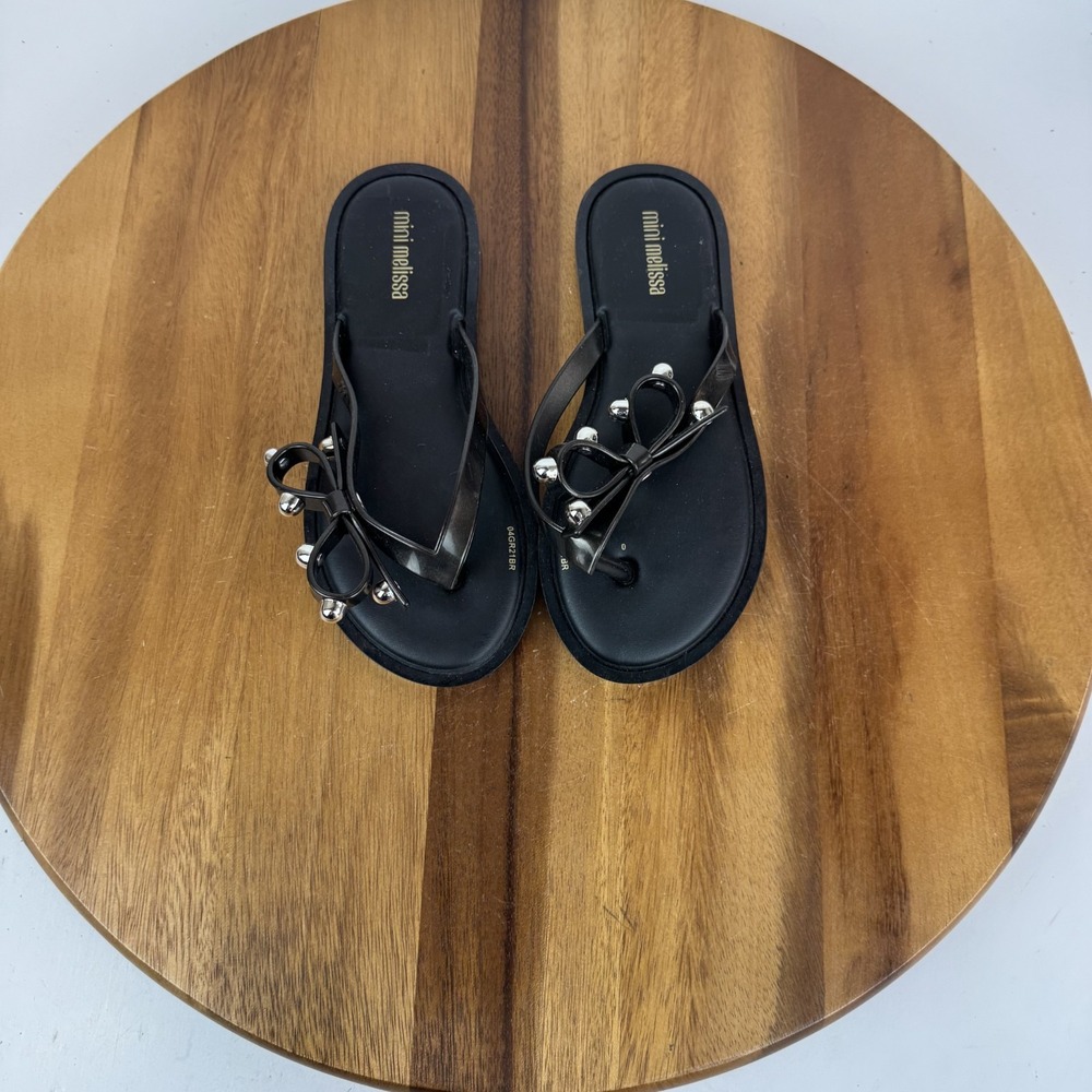 New NWOB Big Kids Mini Melissa Flip Flop II Jelly Black Bow Sandals‎ Size 1 Y